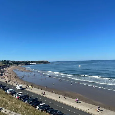 Sandy Shoes * Scarborough