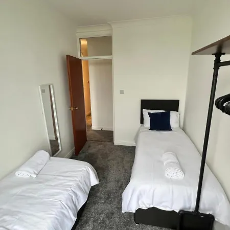Sandy Shoes Apartment